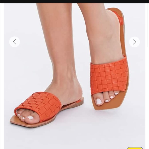 Forever 21 woven pattern square toe sandals - Picture 9 of 9